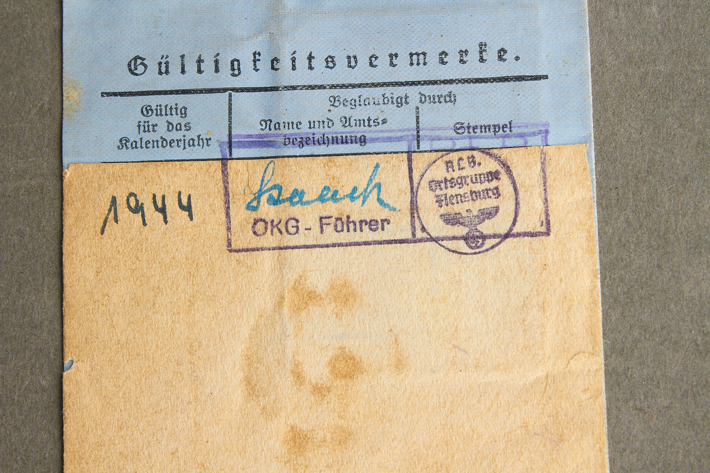 WW2 Tysk Reichs Luftschutzbund "Ausweis" fra Flensborg. Original.