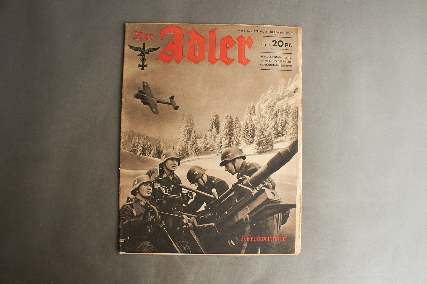WW2 Tysk Luftwaffe "Der Adler" Blad. Flak forside. Original.