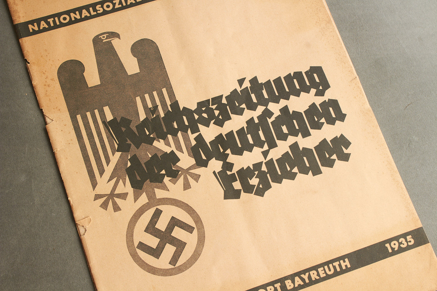 WW2 Tysk NSDAP Blad. Forside og bagside er løs. Original.