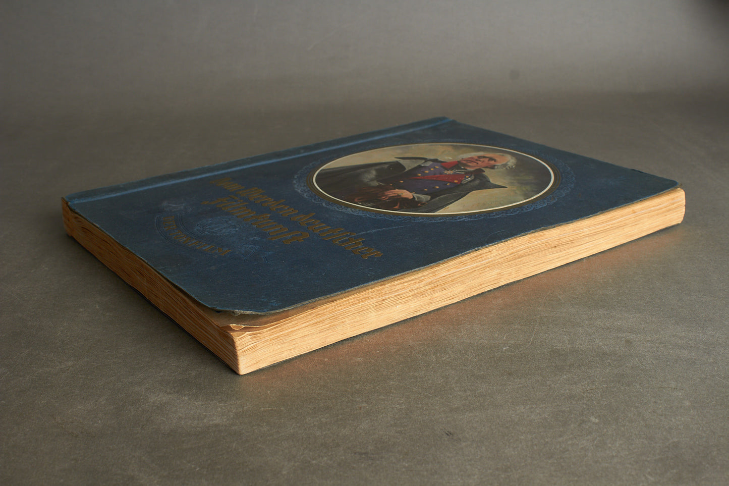 WW2 Tysk "Cigaretten Album" "Vom Werden Deutscher Filmkunst". Næsten komplet. Original.