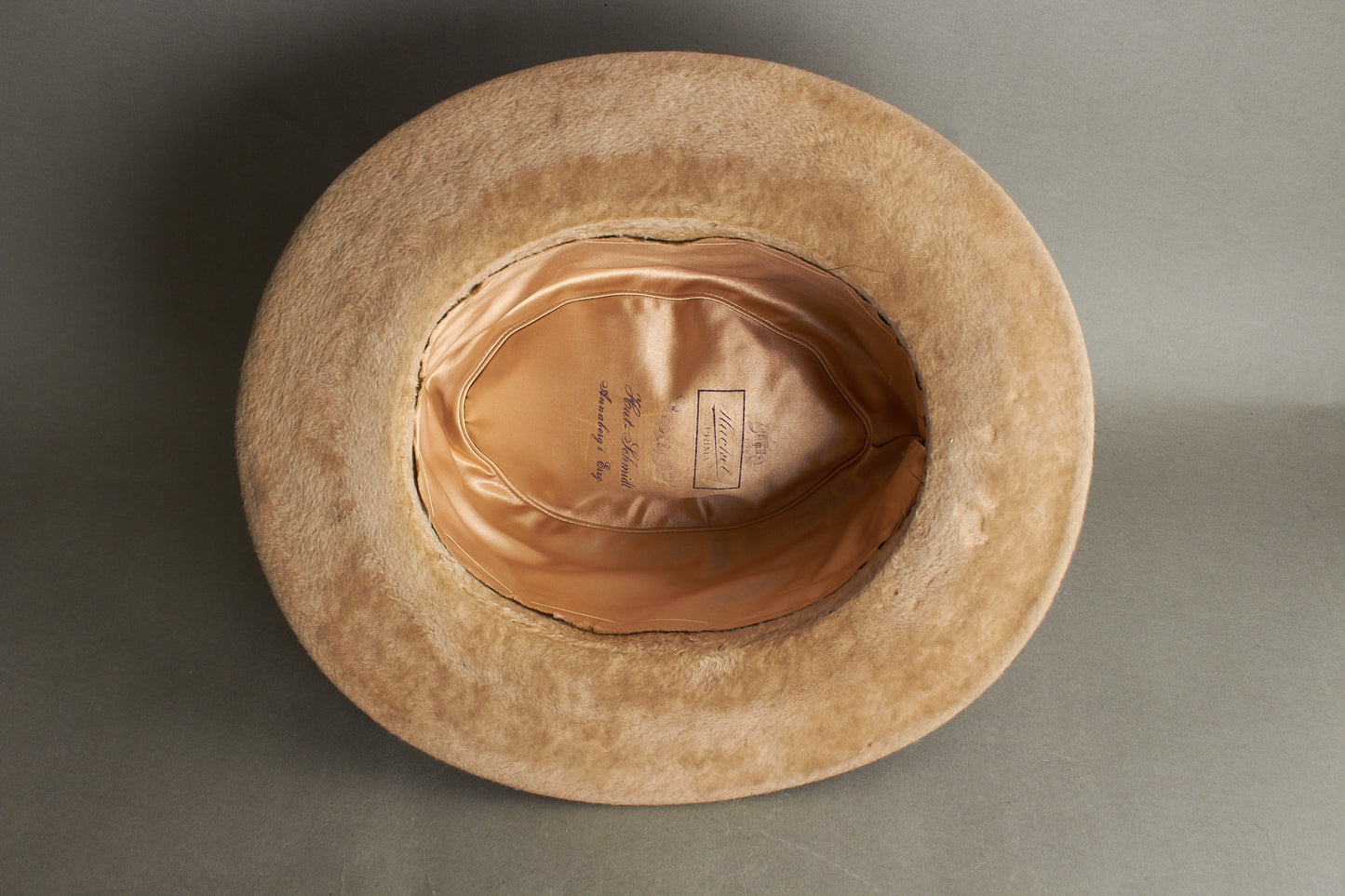 WW1/WW2 Tysk Hat fra 1920/30'erne. God til display. Original.