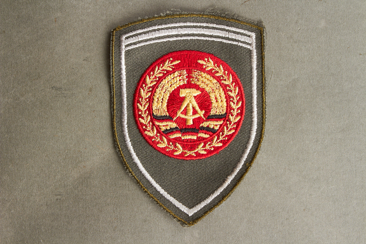 Østtysk DDR Ærmemærke. Original.