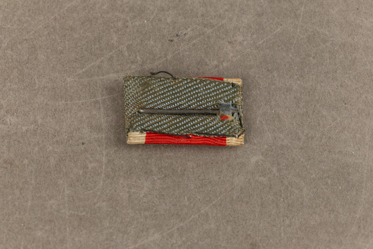 WW2 Tysk Båndspange. (Rødekors) Original.