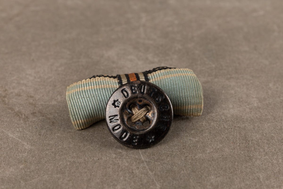 WW1/WW2 Tysk Knaphul spange. Original.