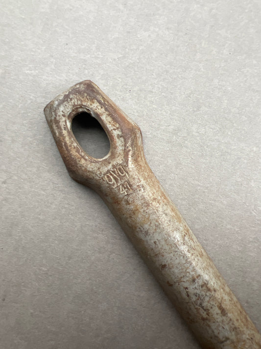 WW2 Tysk Teltpløk. Stemplet med fremstiller og årstal "gyg41". Original.