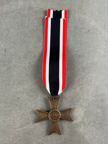 WW2 Tysk Kriegsverdienstkreuz 2. Klasse. Original.