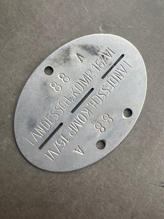 WW2 Tysk Hundetegn. "Landesschützen-Kompanie". Original.