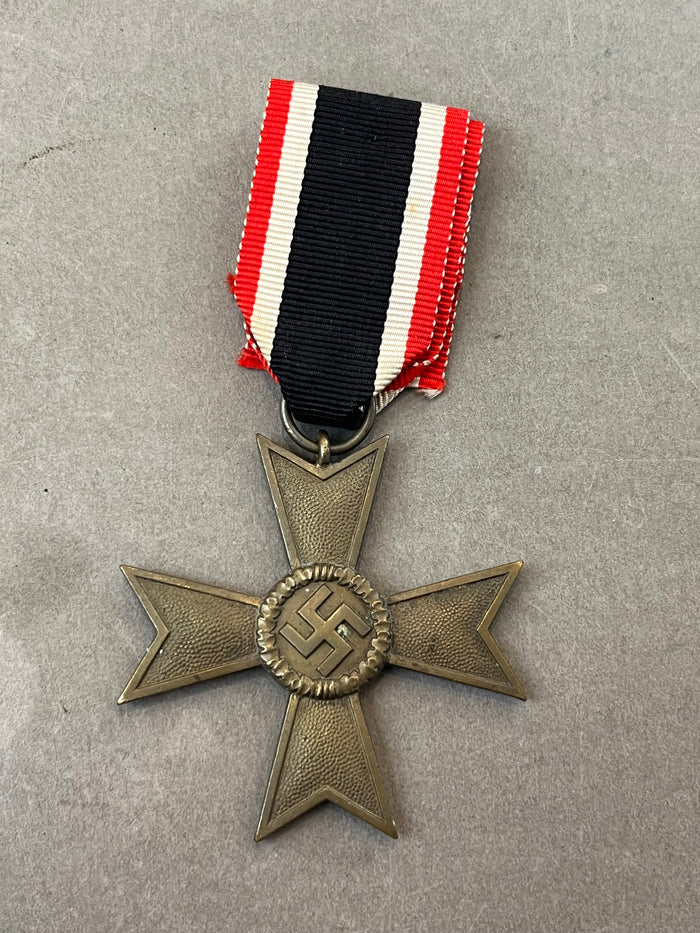 WW2 Tysk KvK u. Sværd. Original.