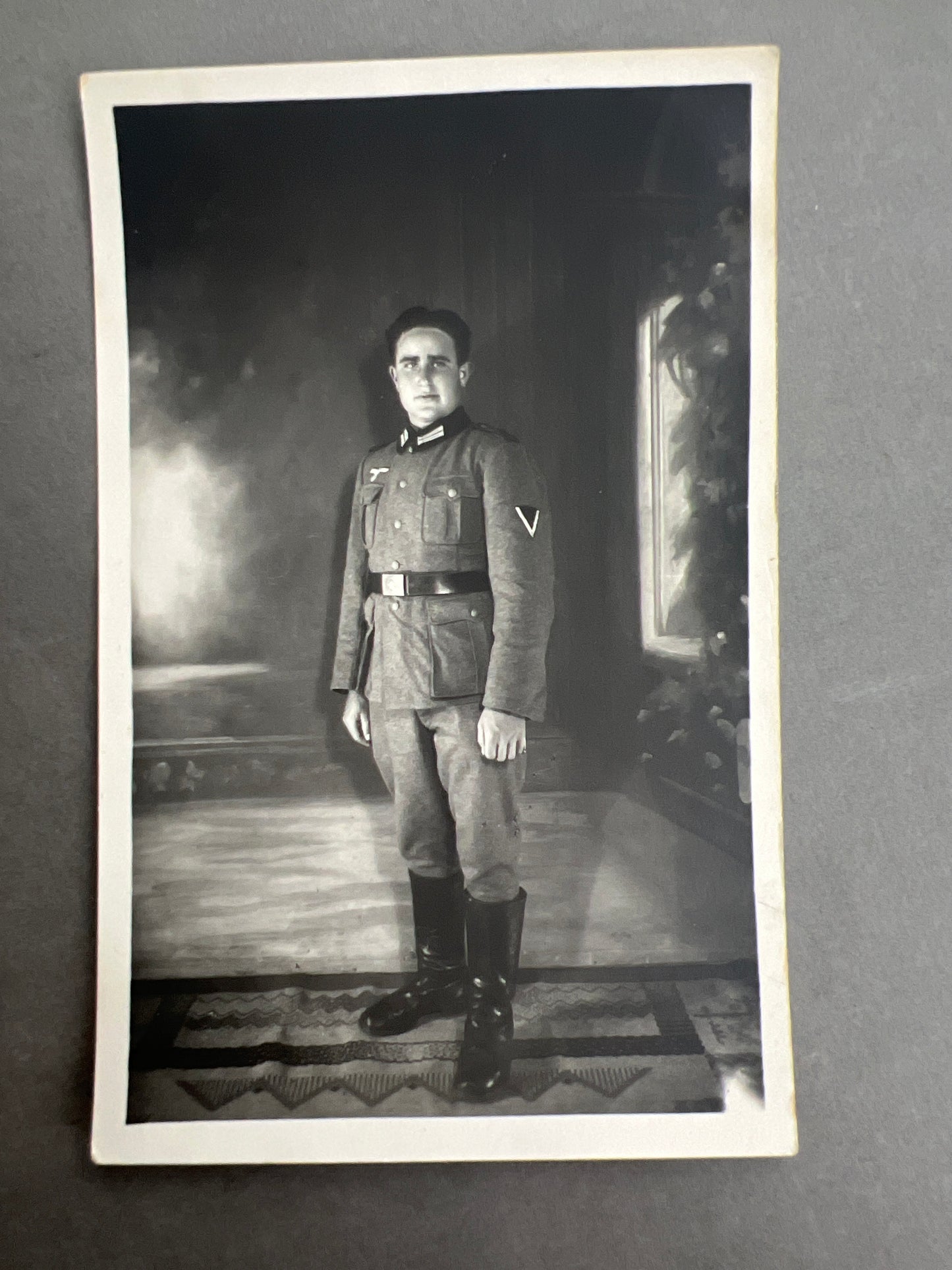 WW2 Tysk Wehrmacht Foto-Postkort. Fransk lavet. Original.