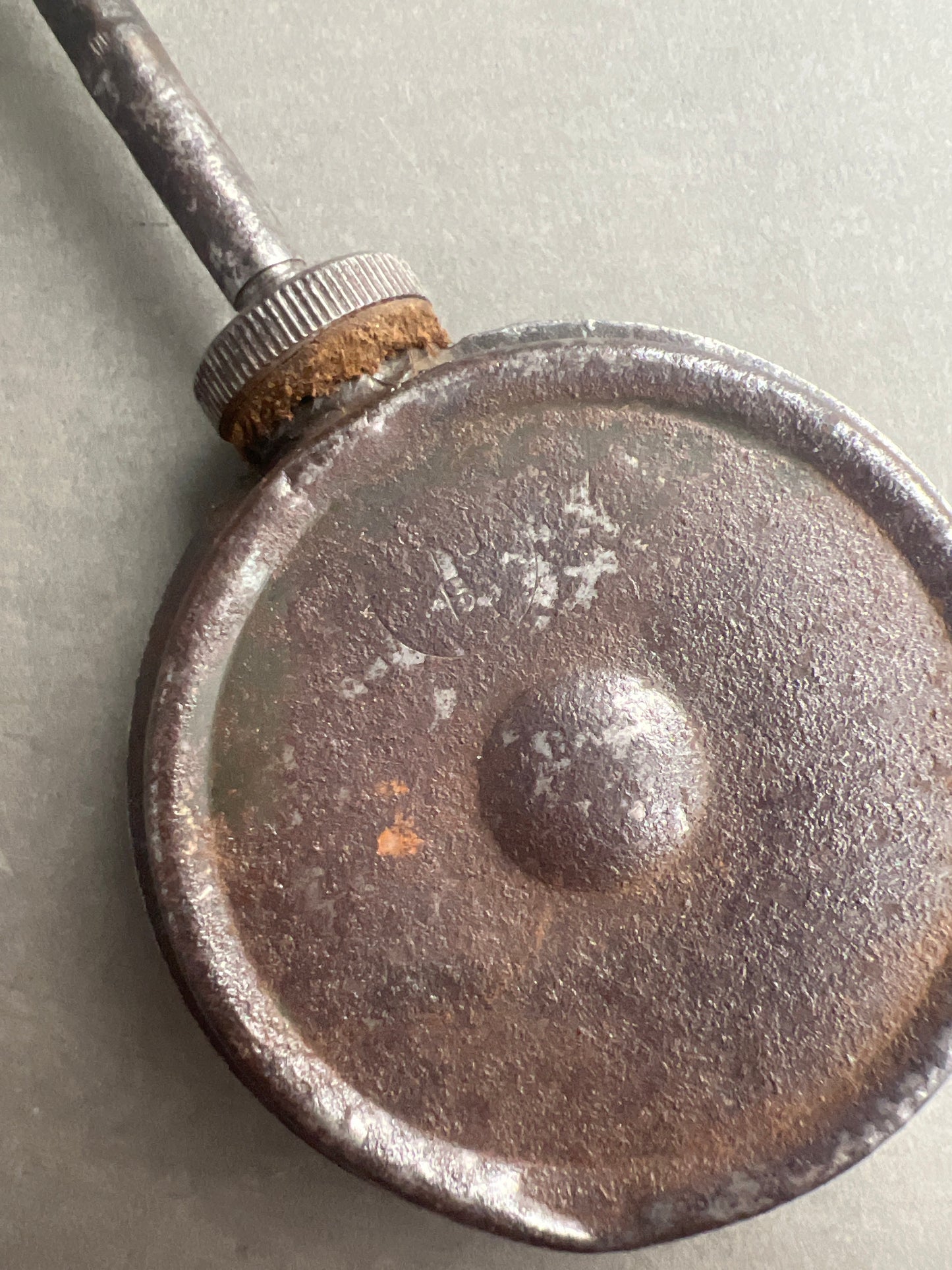 WW2 Tysk MG34/42 olieflaske. Original.