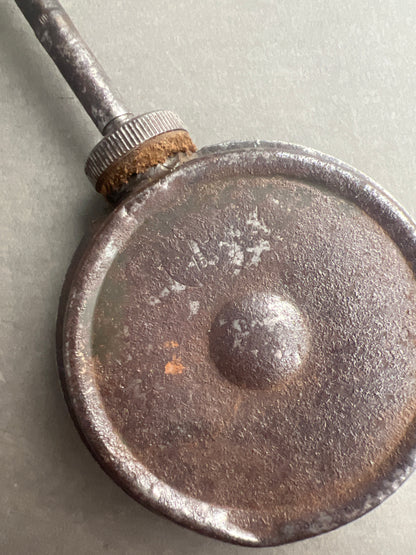 WW2 Tysk MG34/42 olieflaske. Original.