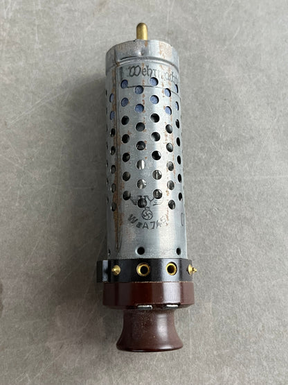 WW2 Tysk Radiorør. Godt stemplet med WaA og "Wehrmacht". Original.