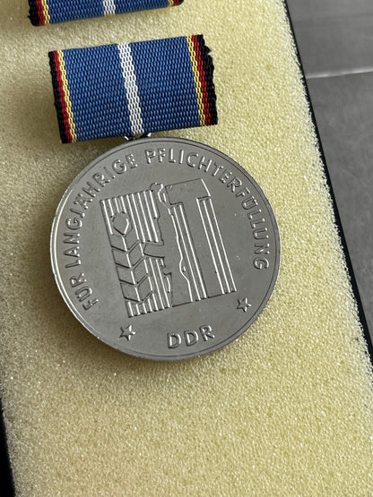 Østtysk DDR Medalje. I æske. Original.