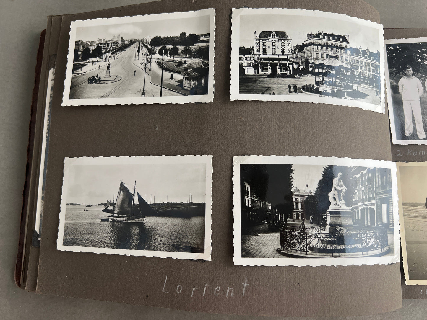 WW2 Tysk Kriegsmarine Fotoalbum. Gode billeder af soldater, skibe, træning, mv. 59 billeder. Original.