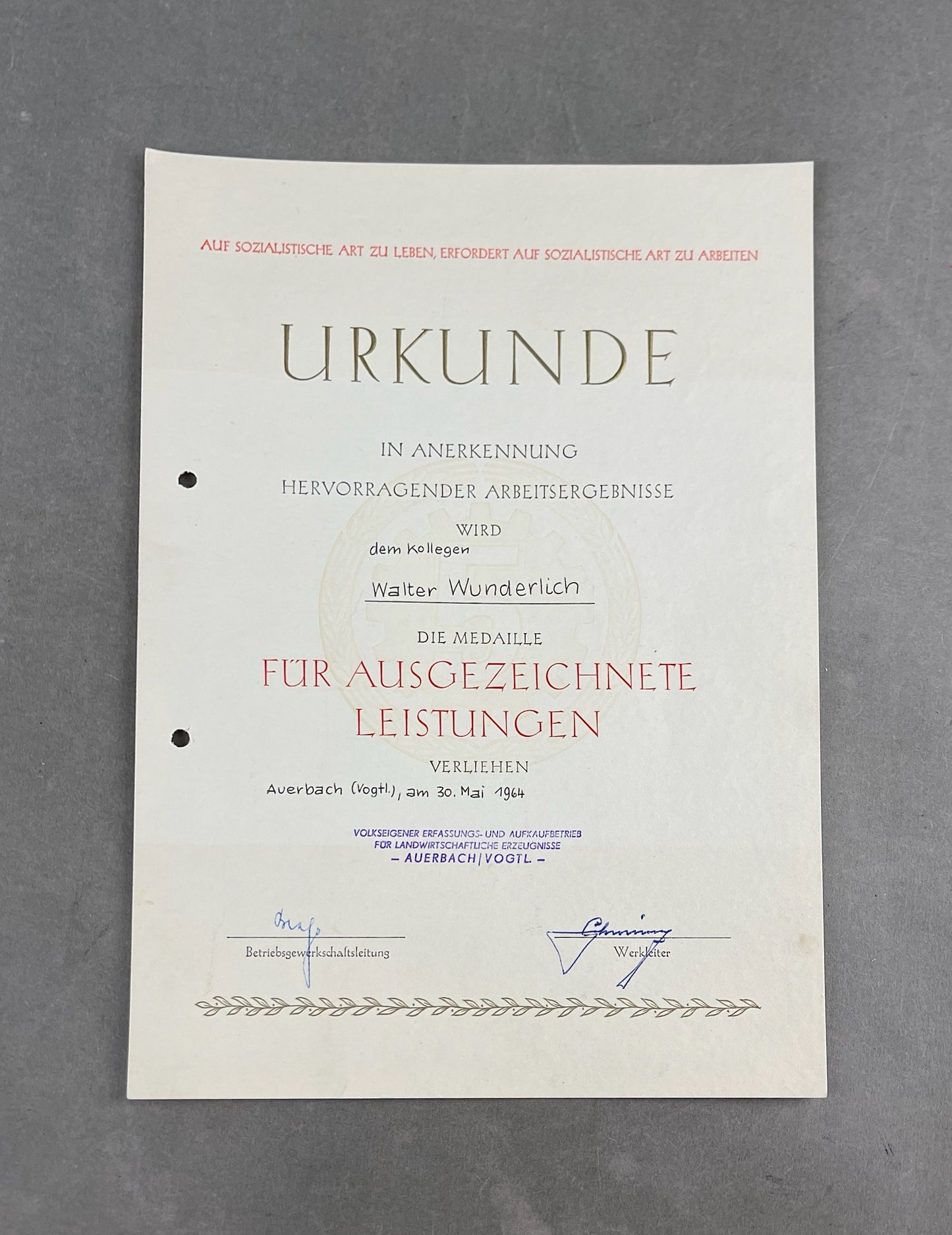 Østtysk DDR Stort Urkunde/Medalje Lot. Original.