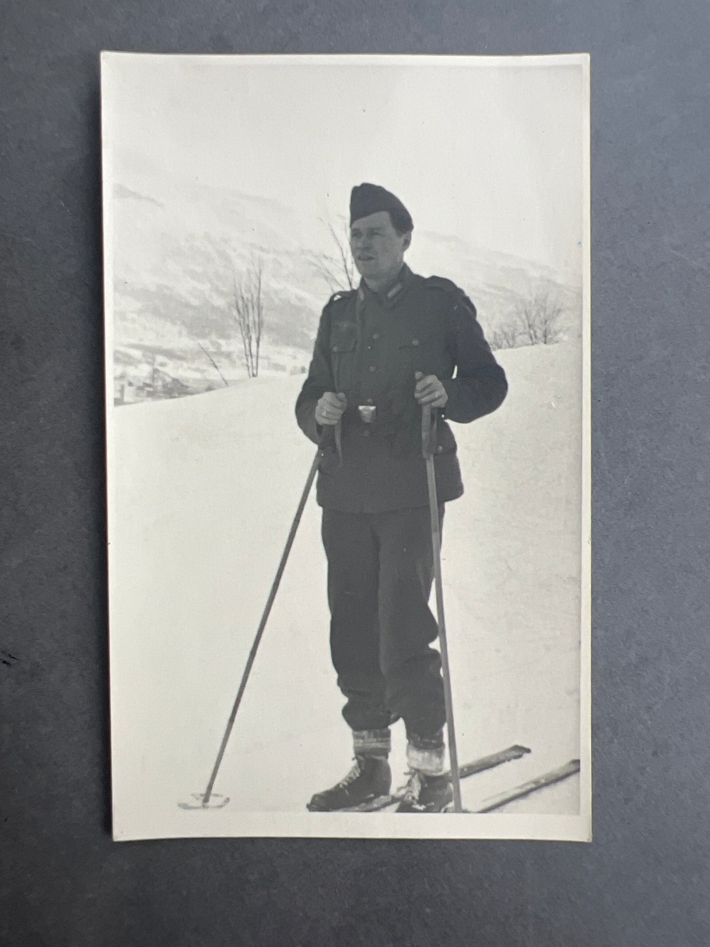 WW2 Tysk Wehrmacht Gebirgsjäger Foto-Postkort. Original.