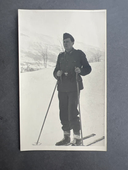 WW2 Tysk Wehrmacht Gebirgsjäger Foto-Postkort. Original.