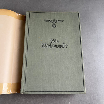 WW2 Tysk "Die Wehrmacht" Bog. Årgang 1941. Med omslag!. Original.