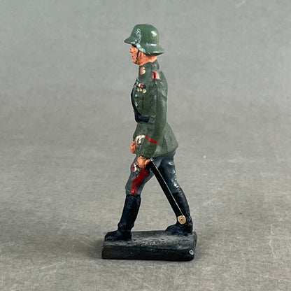 WW2 Tysk Lineol Legetøjssoldat. Original.