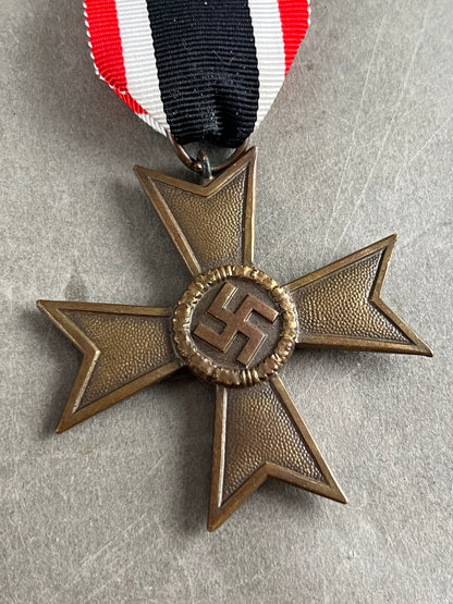 WW2 Tysk Kriegsverdienstkreuz 2. Klasse. Original.
