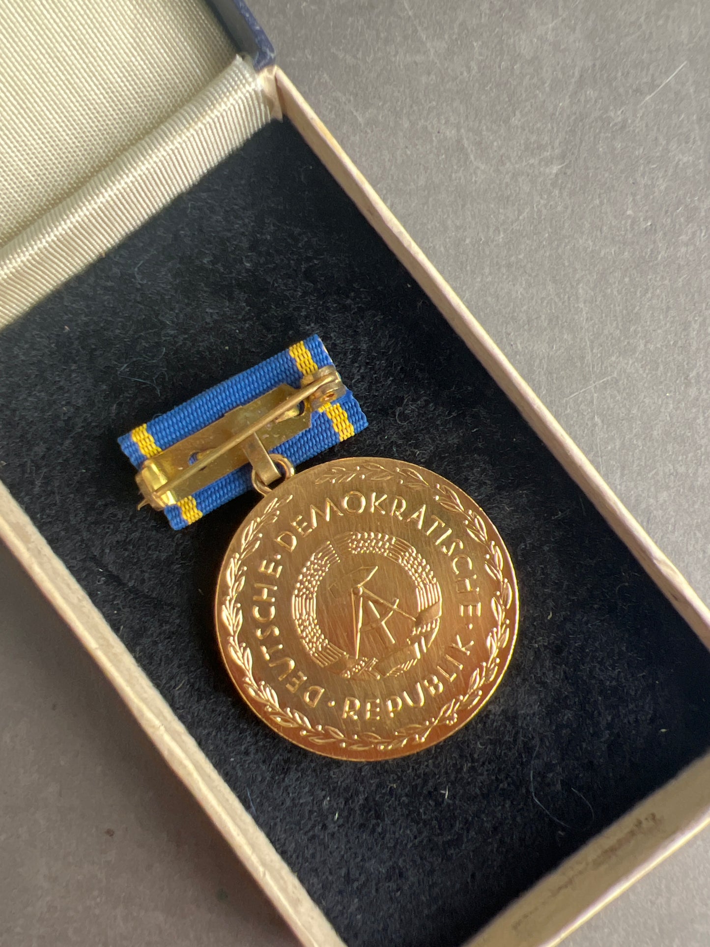 Østtysk DDR Medalje. Original.
