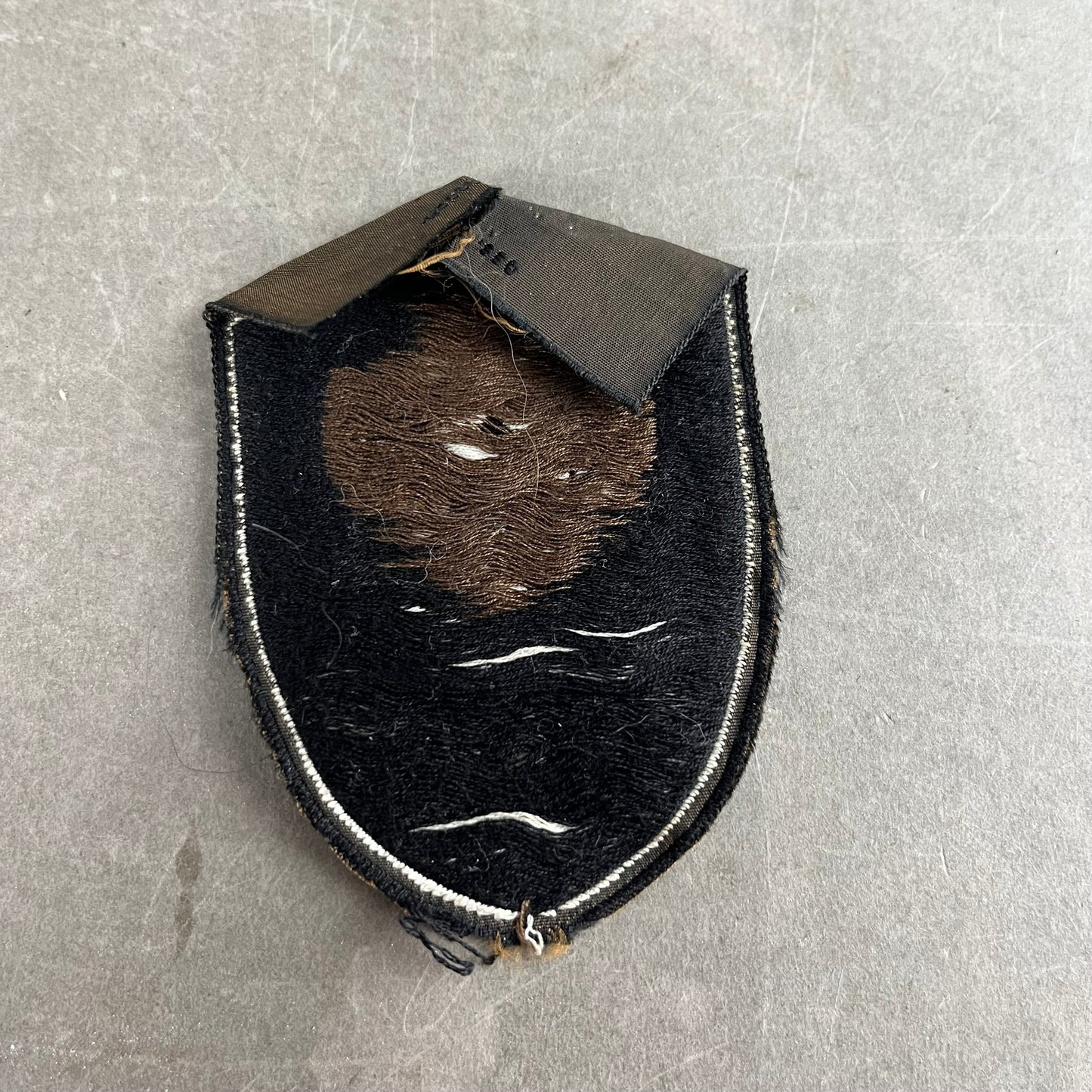 WW2 Tysk RADwJ (Reichsarbeitsdienst der weiblichen Jugend) ærmeskjold. En af de bedre. Original.