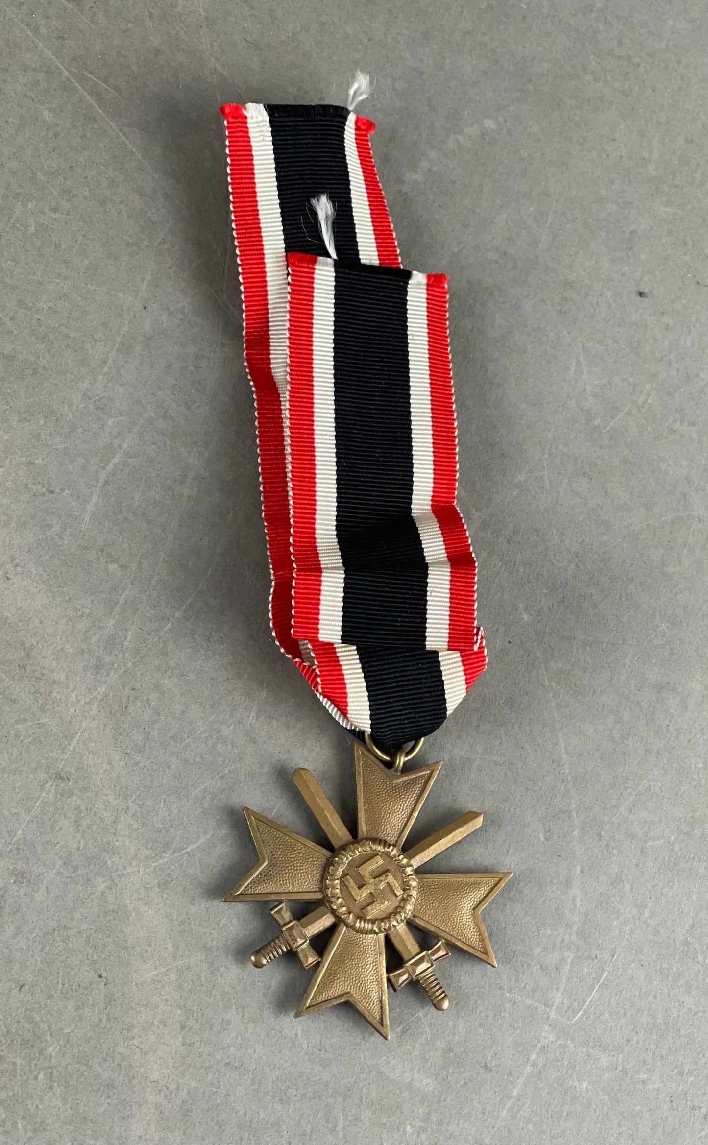 WW2 Tysk Kriegsverdienstkreuz 2. Klasse m. Sværd. Original.