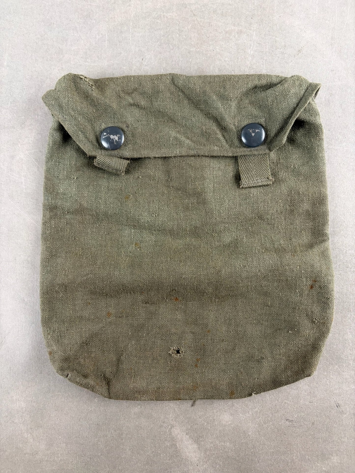 WW2 Tysk Gasslag Pose. Godt stemplet. Original.