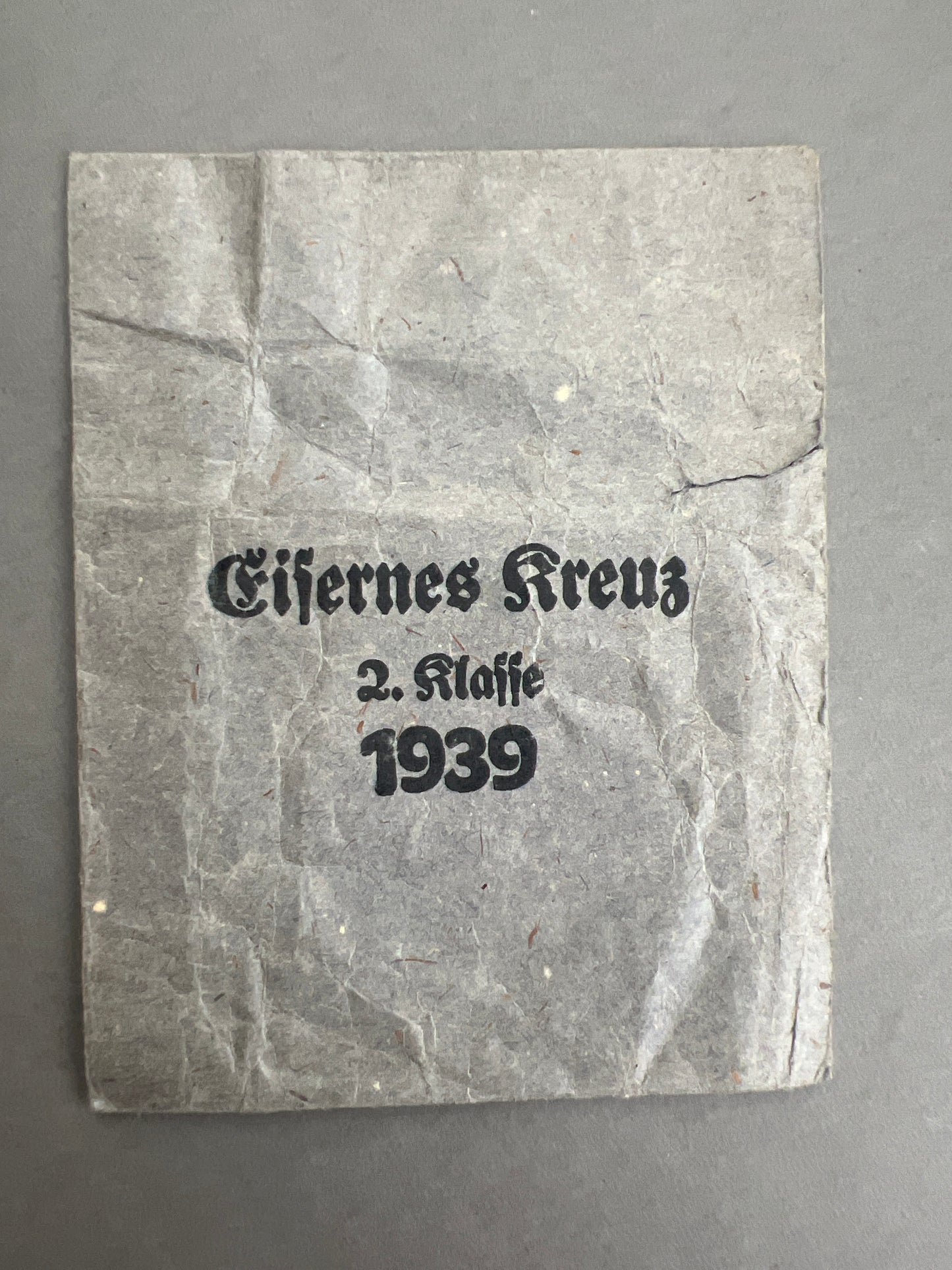 WW2 Tysk Jernkors 2. Klasse Tildelingspose. Fremstiller "Klein & Quenzer". Original.