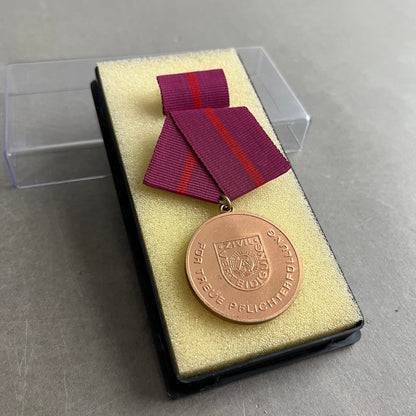 Østtysk DDR Medalje. I æske. Original.