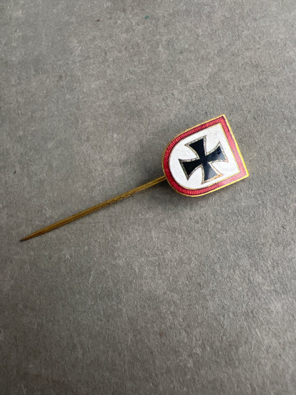 WW2 Tysk Soldater Veteranforenings nål i Emalje (DRK, NS-RKB, Kyffhäuser mv.). Original.