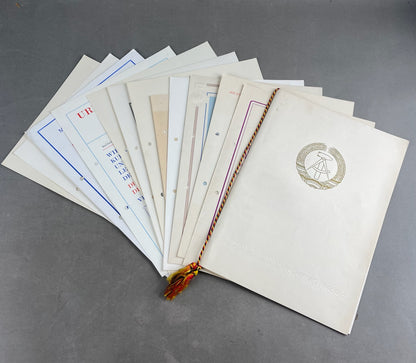 Østtysk DDR Stort Urkunde/Medalje Lot. Original.