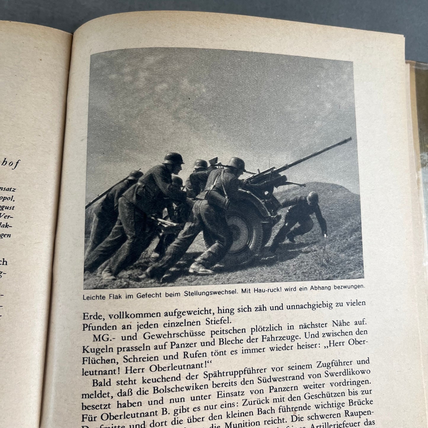 WW2 Tysk "Die Wehrmacht" Bog. Årgang 1941. Med omslag!. Original.