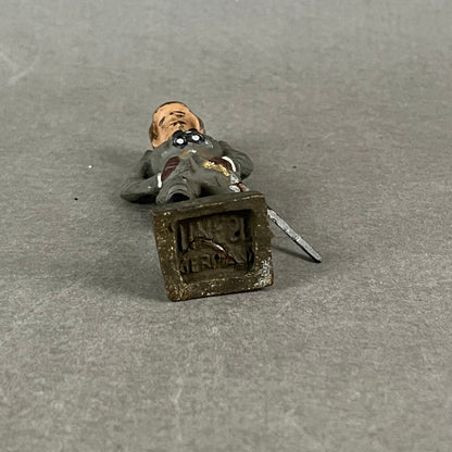 WW2 Tysk Lineol Legetøjssoldat. Original.