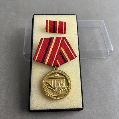 Østtysk DDR Medalje. I æske. Original.
