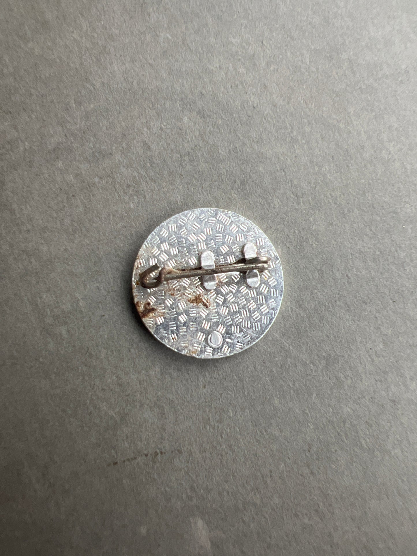 Østtysk DDR Pin. Original.