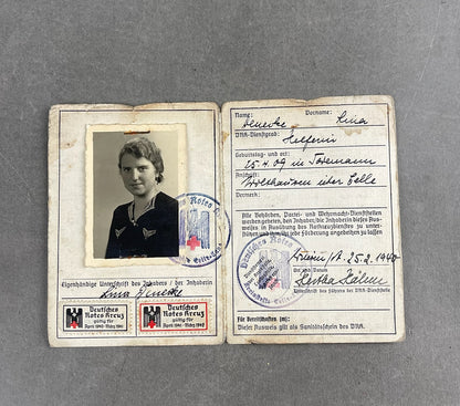 WW2 Tysk DRK Rødekors Lot fra en DRK-Helferin. Interessant. Original.