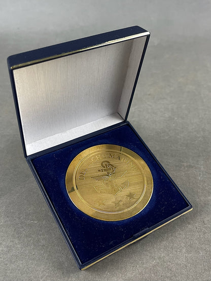 Vesttysk Marine "Deutsche Marine" Plakette i æske. Original.