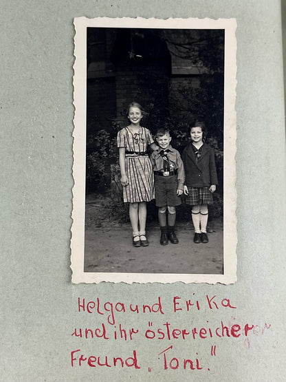 WW2 Tysk Fotoalbum fra 1930/1940'erne Enkelte gode billeder. Original.