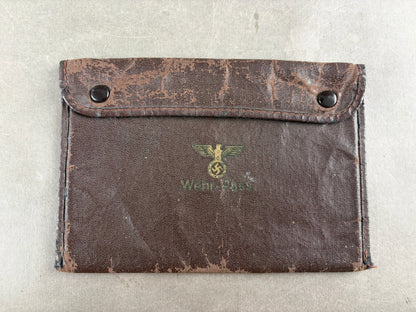 WW2 Tysk Wehrpass Omslag. Sjælden. Original.
