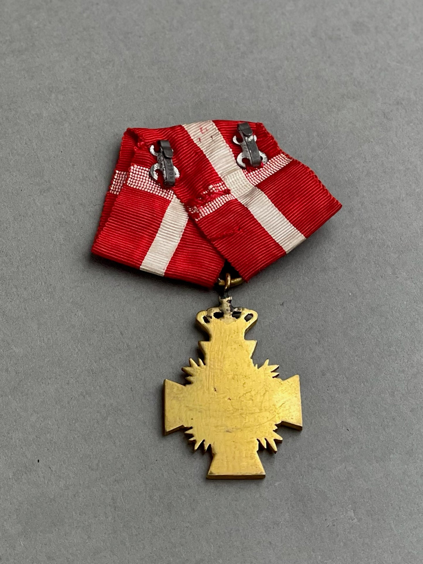 WW2 Dansk Kong Christian d. 10 16 års tjeneste Hæderstegn. Original.