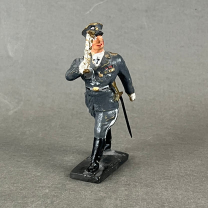 WW2 Tysk Lineol “Göring” Legetøjssoldat. Original.