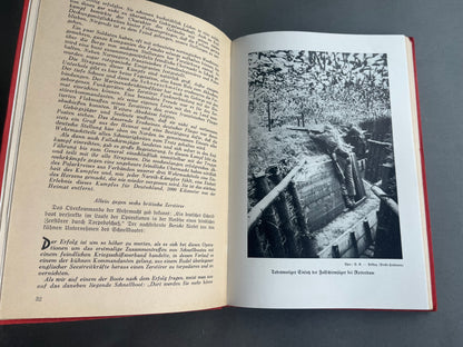 WW2 Tysk Bog "Deutschland im Kampf". Gode billeder. Original.