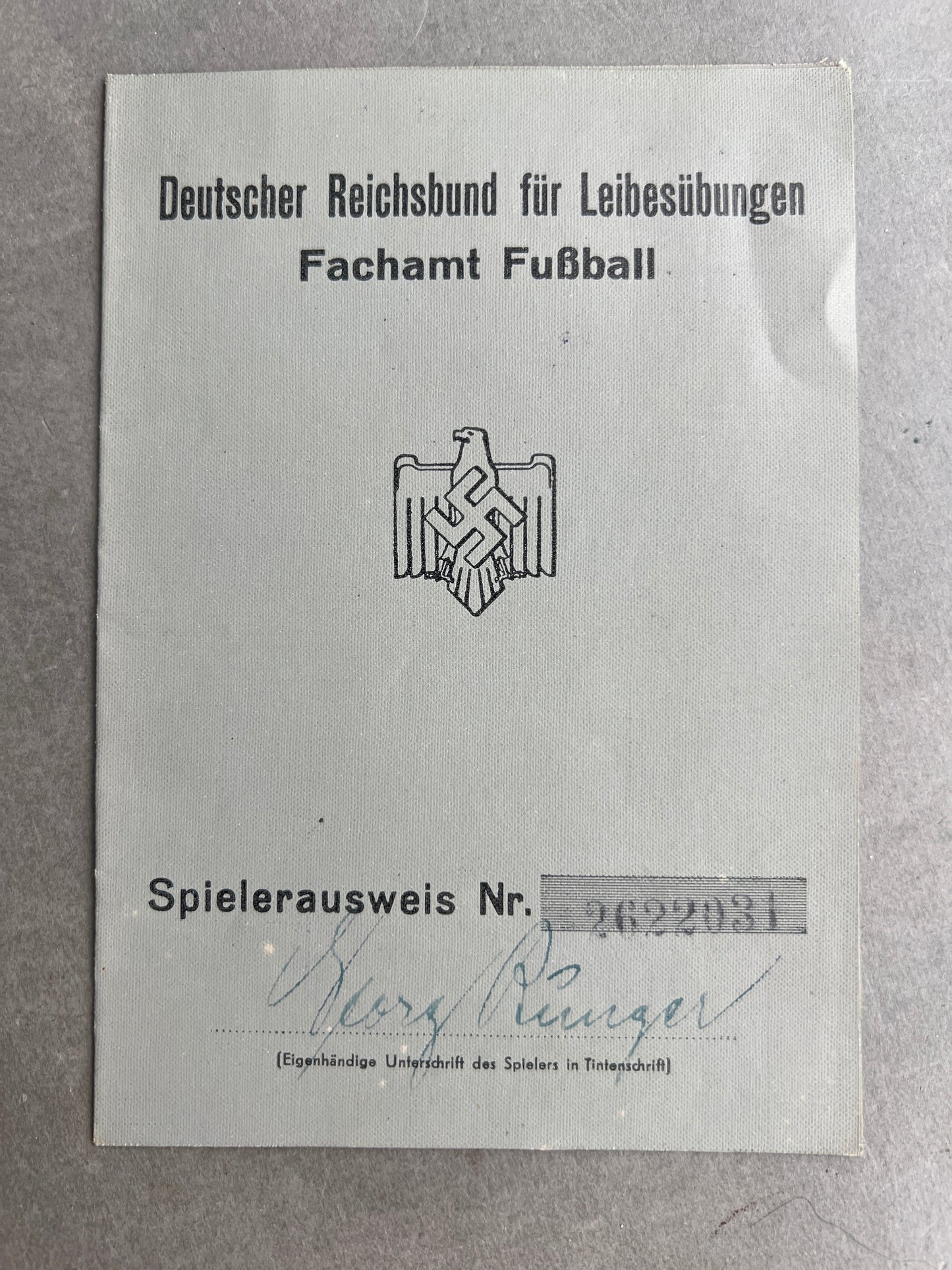 WW2 Tysk DRL"Fussball Spielerausweis". Sjælden. Original.
