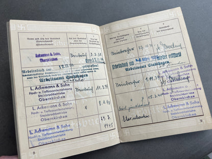 WW2 Tysk Arbeitsbuch. Original.