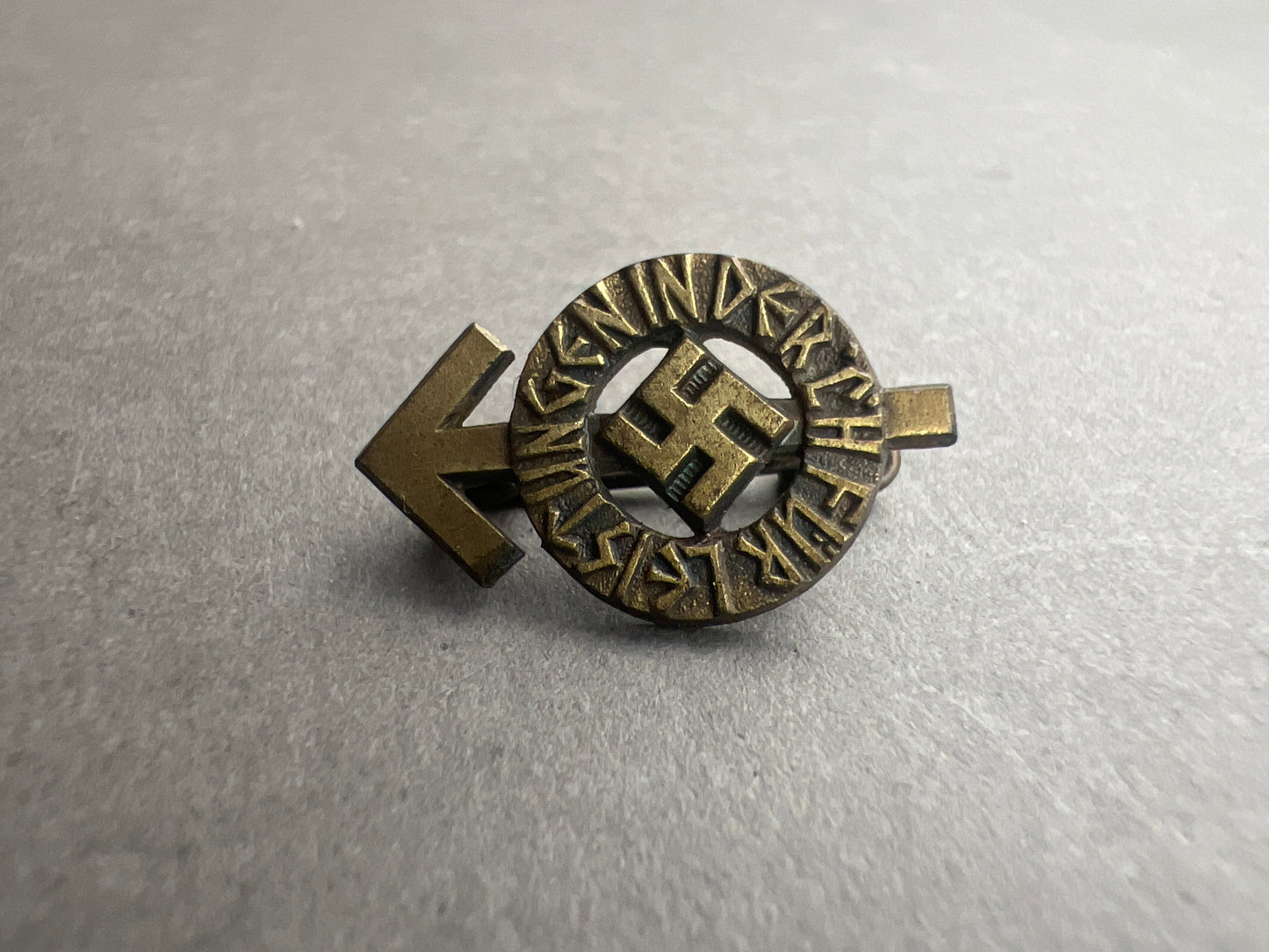 WW2 Tysk "HJ-Leistungsabzeichen" i Bronze. Miniature. Fremstiller RZM M1/101. Original.