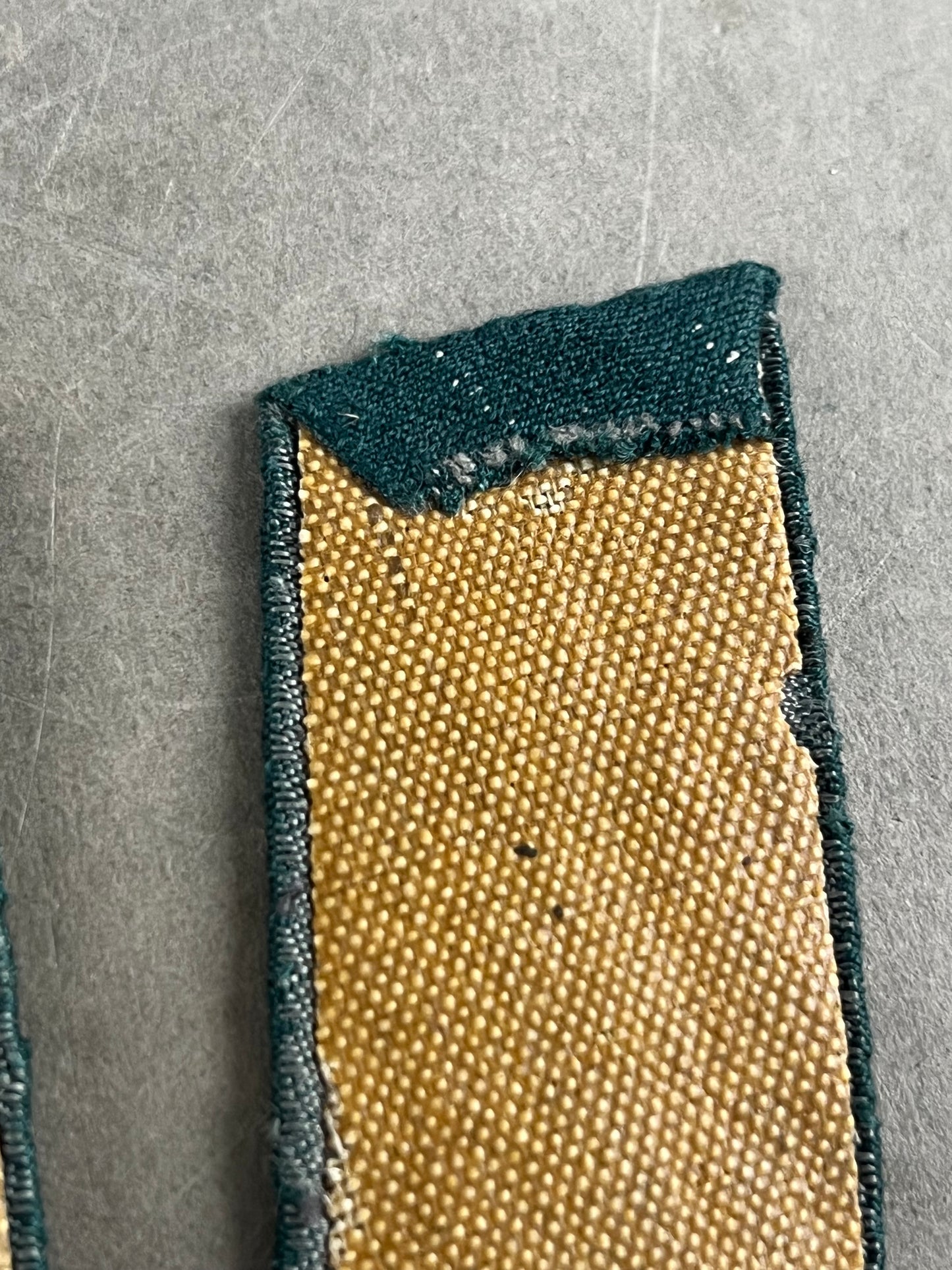 WW2 Tysk Wehrmacht Kravespejle. Til kampuniformen. Har været påsyet. Original.
