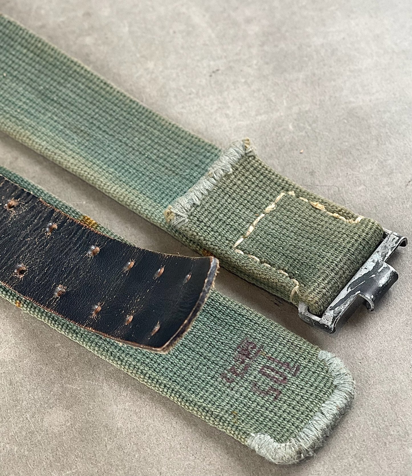 WW2 Tysk Sydfront Webbing Kampbælte. Efterkrigs.