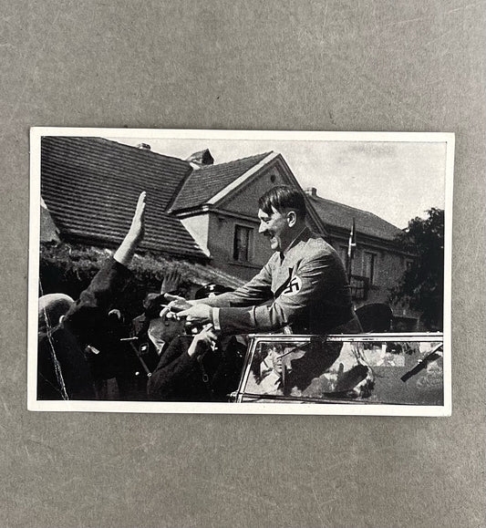 WW2 Tysk "Cigaretten Album" Billede. Godt AH motiv. Original.