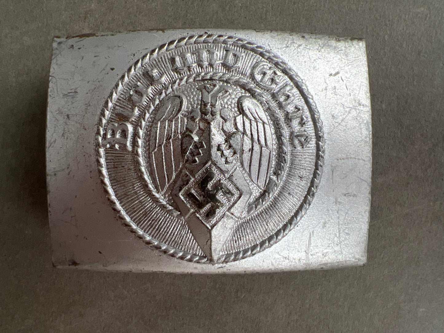 WW2 Tysk HJ Bæltespænde. Efter vores mening efterkrigs.